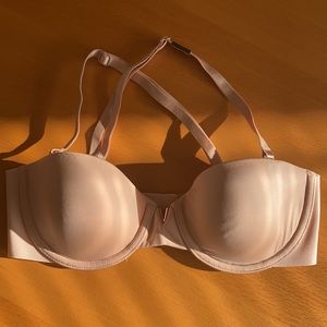 Victoria’s Secret Nude Bra (32B)